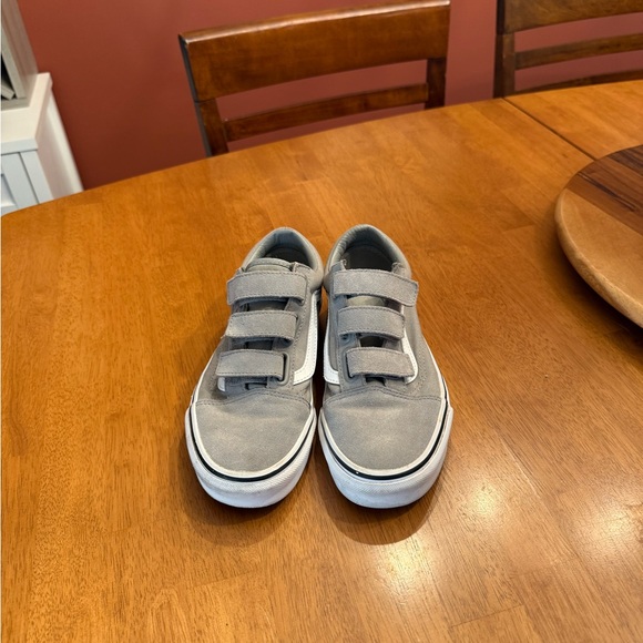 Vans Sneakers, gray with Velcro Straps. Women’s size 7.5 and men’s size 6. - Picture 1 of 7